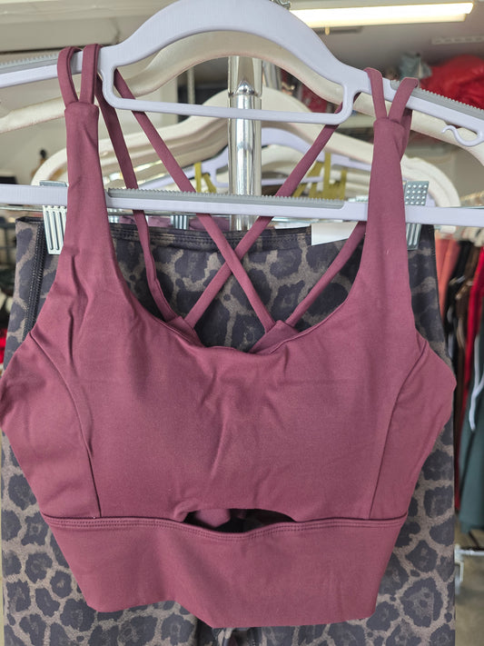 Nova Cutout Sportsbra